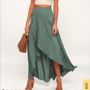 O’Neill dark sage high low skirt